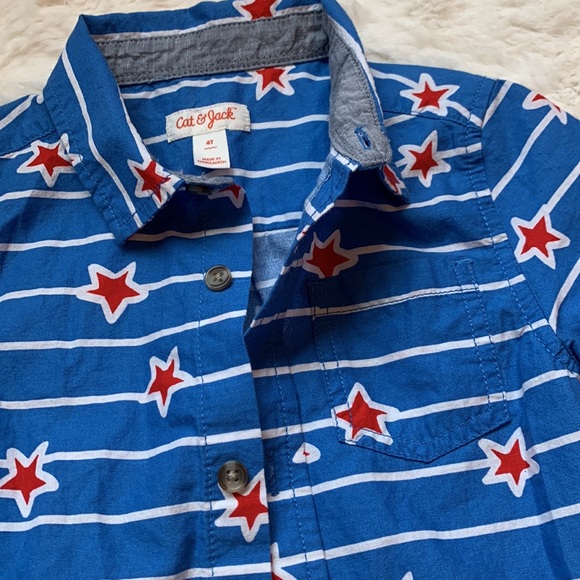3/$20,  Cat & Jack, Blue button down shirt with pocket, 4T - Picture 2 of 5